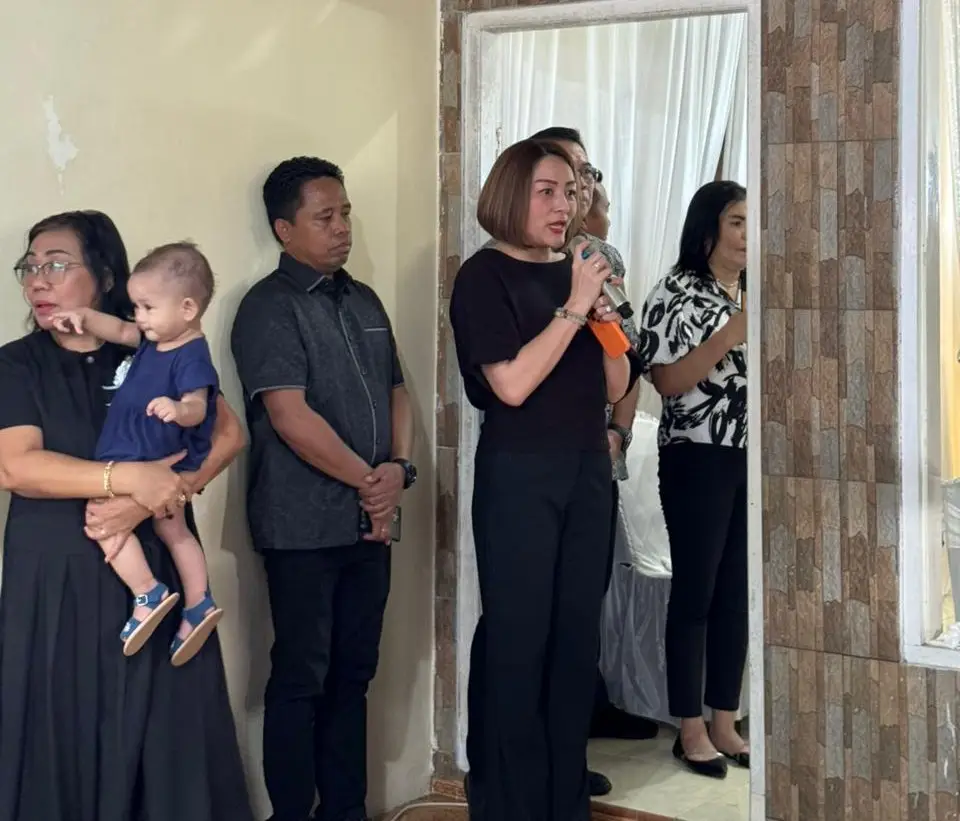 MEP dan DPD Partai Golkar Bawa Santunan untuk Keluarga Almarhum Pricilia Tamawiwy